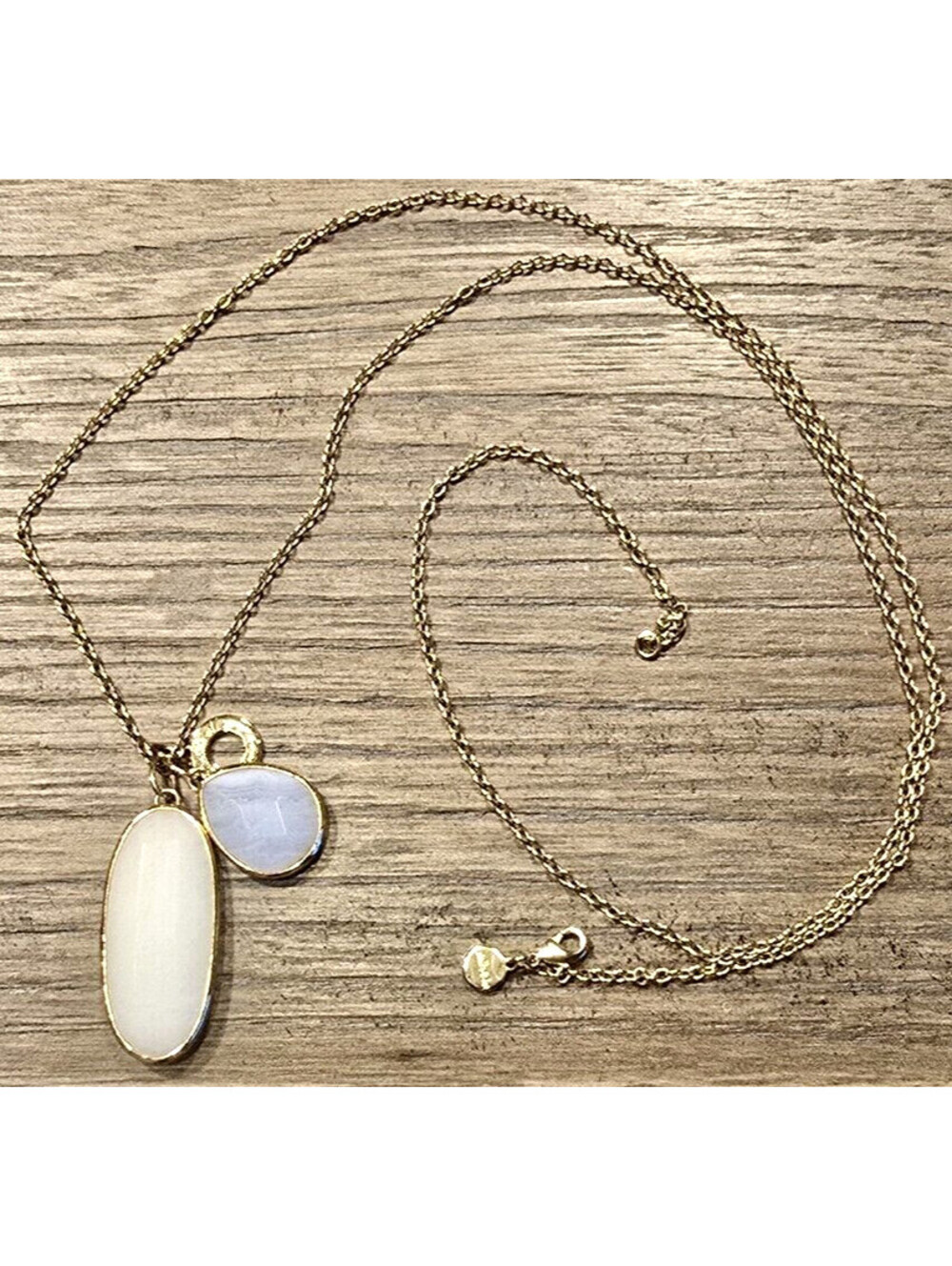 Stella & Dot "Trinity" Necklace Pendant Trio Blue Lace Agate 30" Gold Tone - Picture 1 of 3